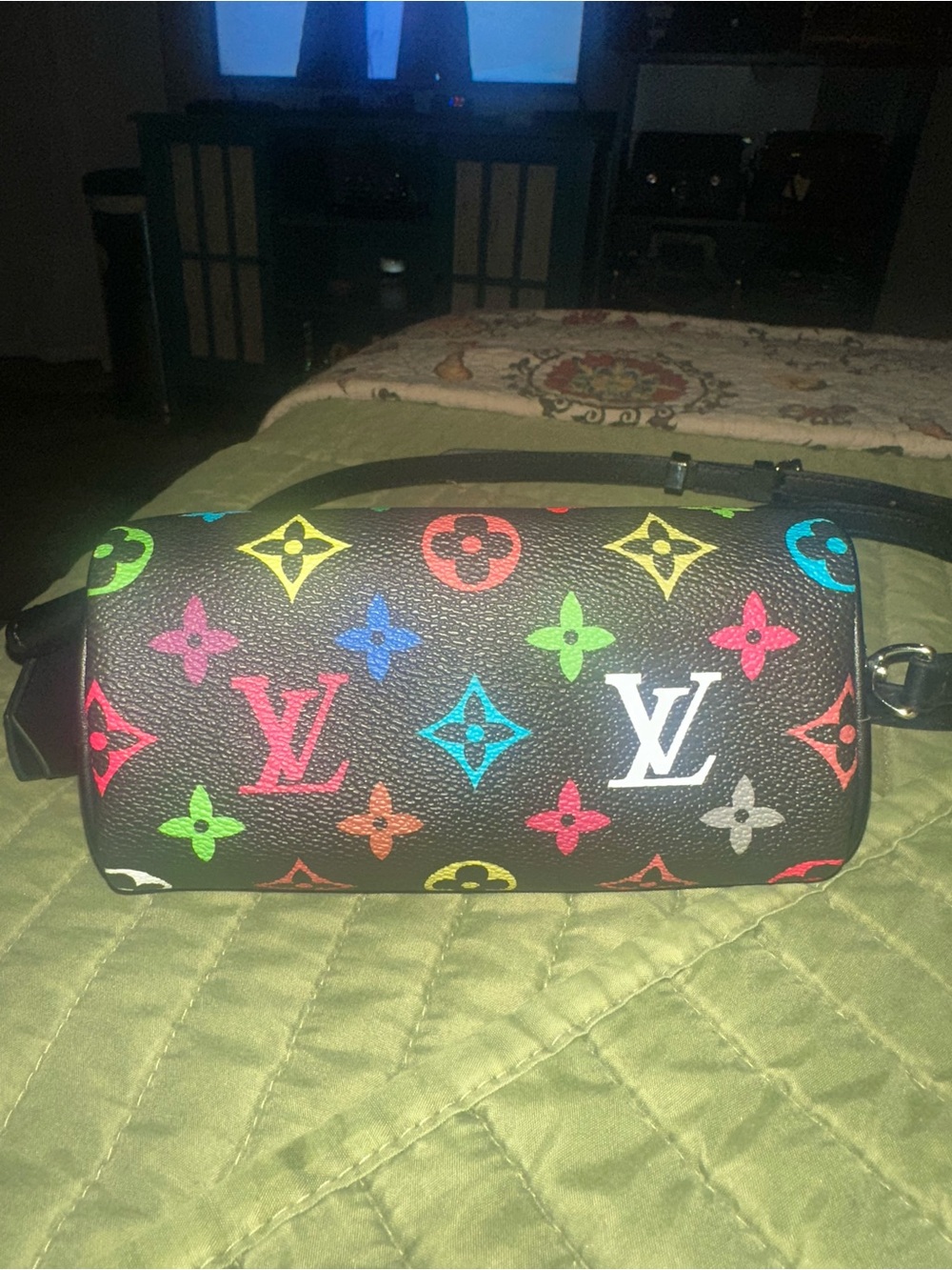 Fashion handbag - Picture 3 of 9